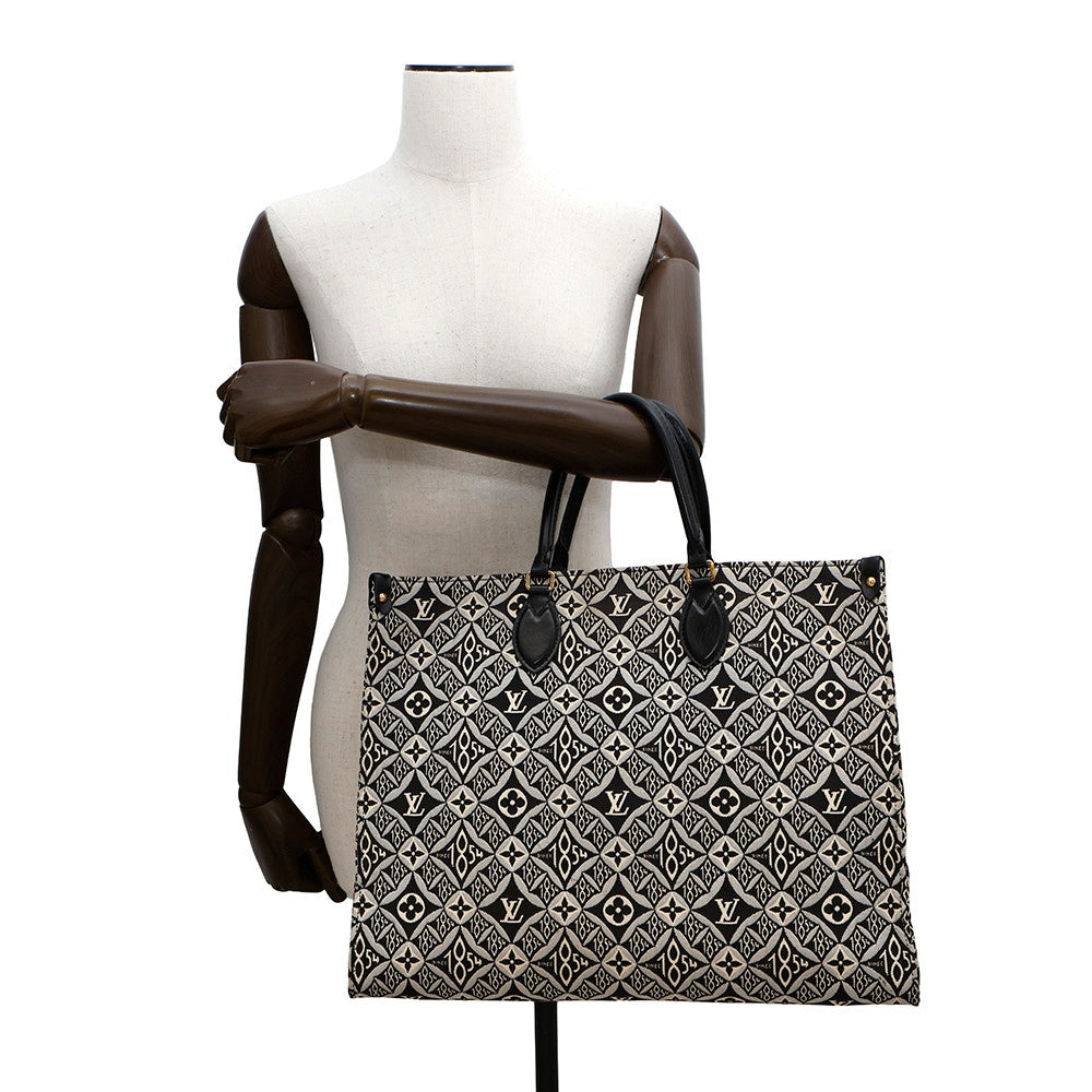 LOUIS VUITTON Onthego NoirM57207 Monogram / Jacquard Size GM