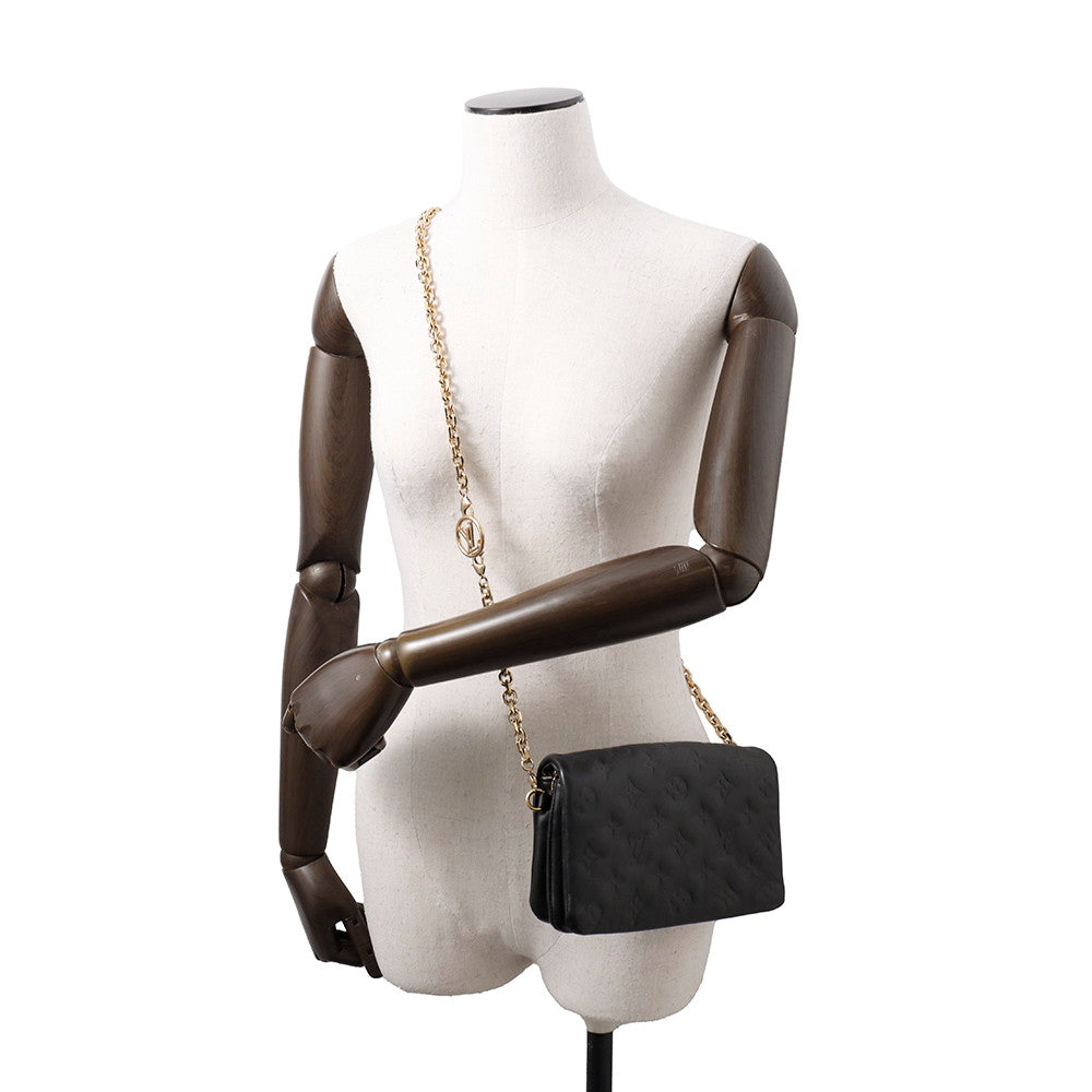 LOUIS VUITTON PochetteCoussin NoirM80742 Lamb Leather Monogram?Pattern