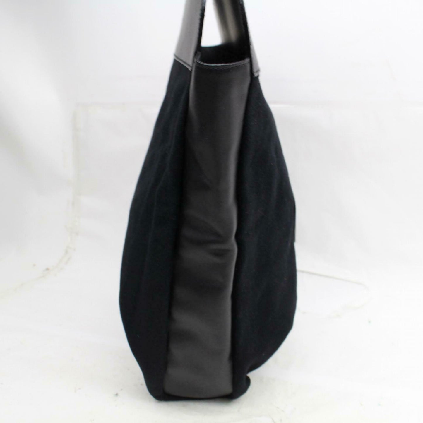 Gucci Black Leather Tote Style 3