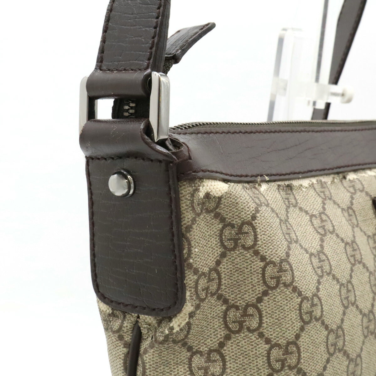 Gucci GG Supreme Canvas Shoulder Bag