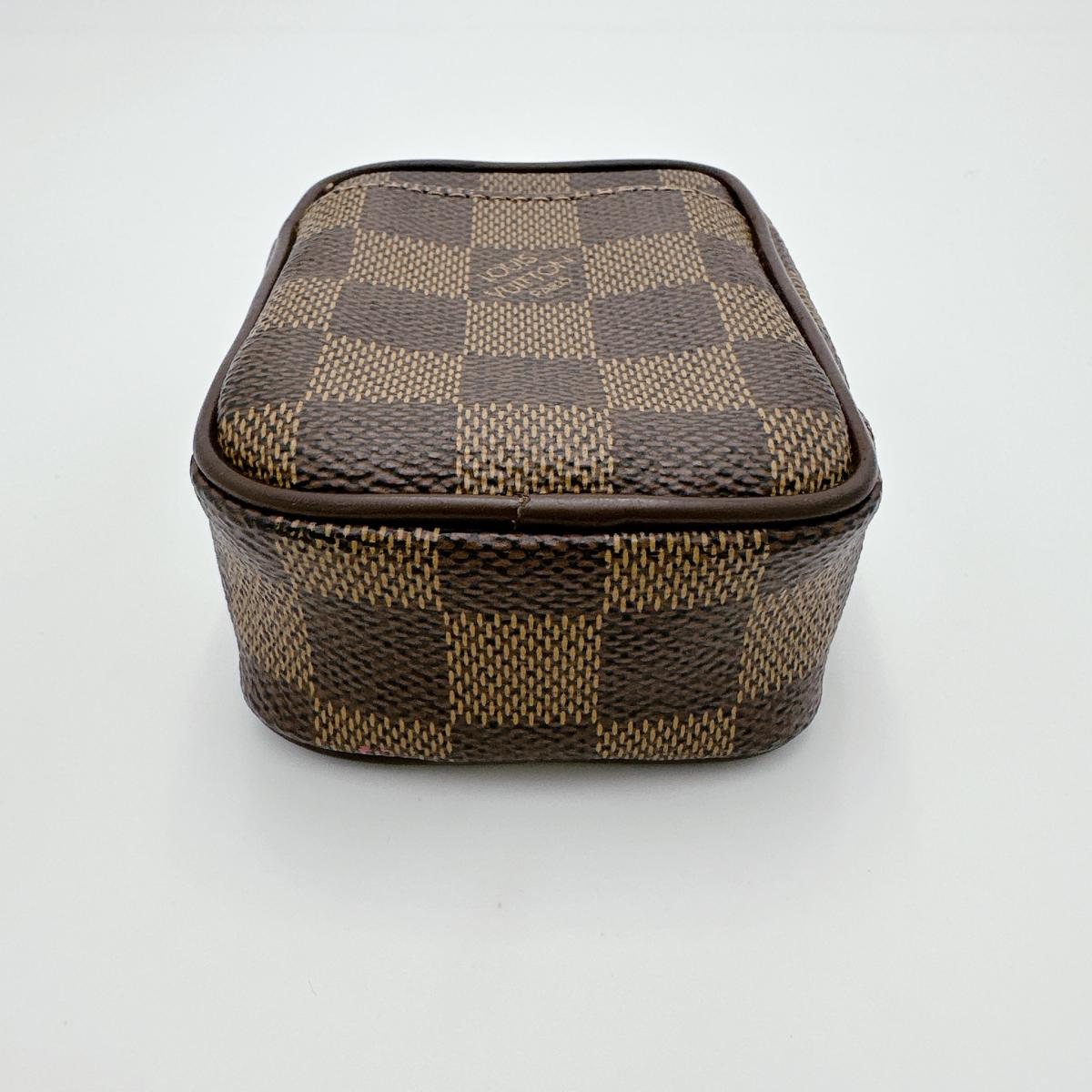 LOUIS VUITTON Pouch Damier canvas Brown Pouch Damier Etui / Okapi PM unisex(Unisex)