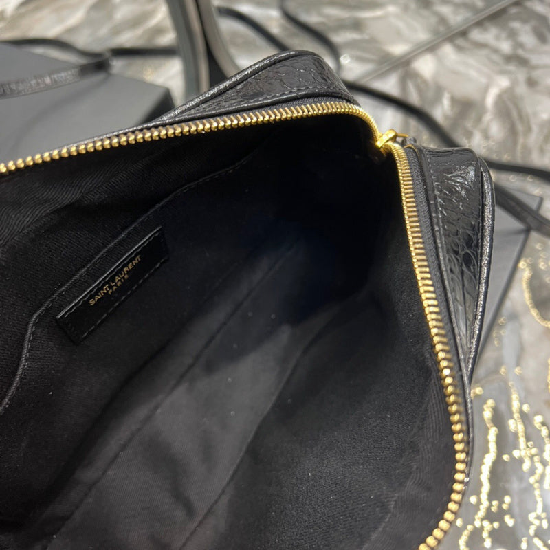 Yves Saint Laurent - Bags