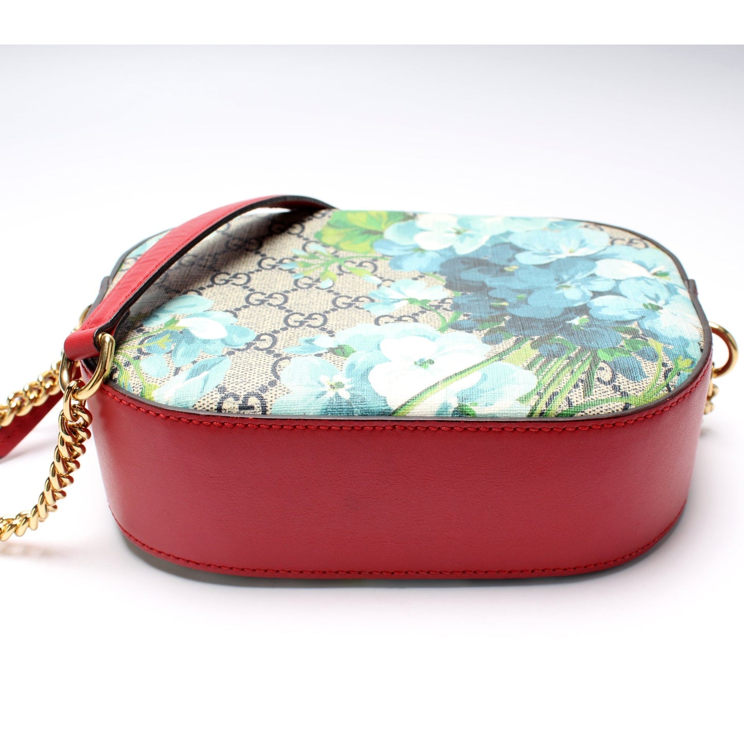 Gucci 546313 GG Supreme Blooms Mini Chain Bag