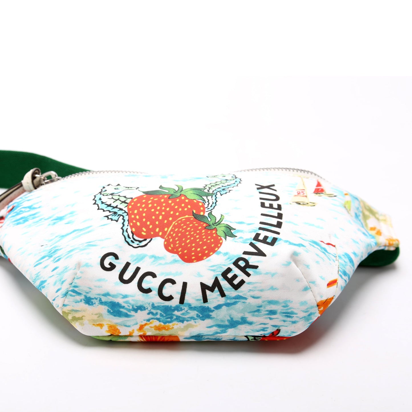 Gucci 502095 GG Supreme Strawberry Belt Bag