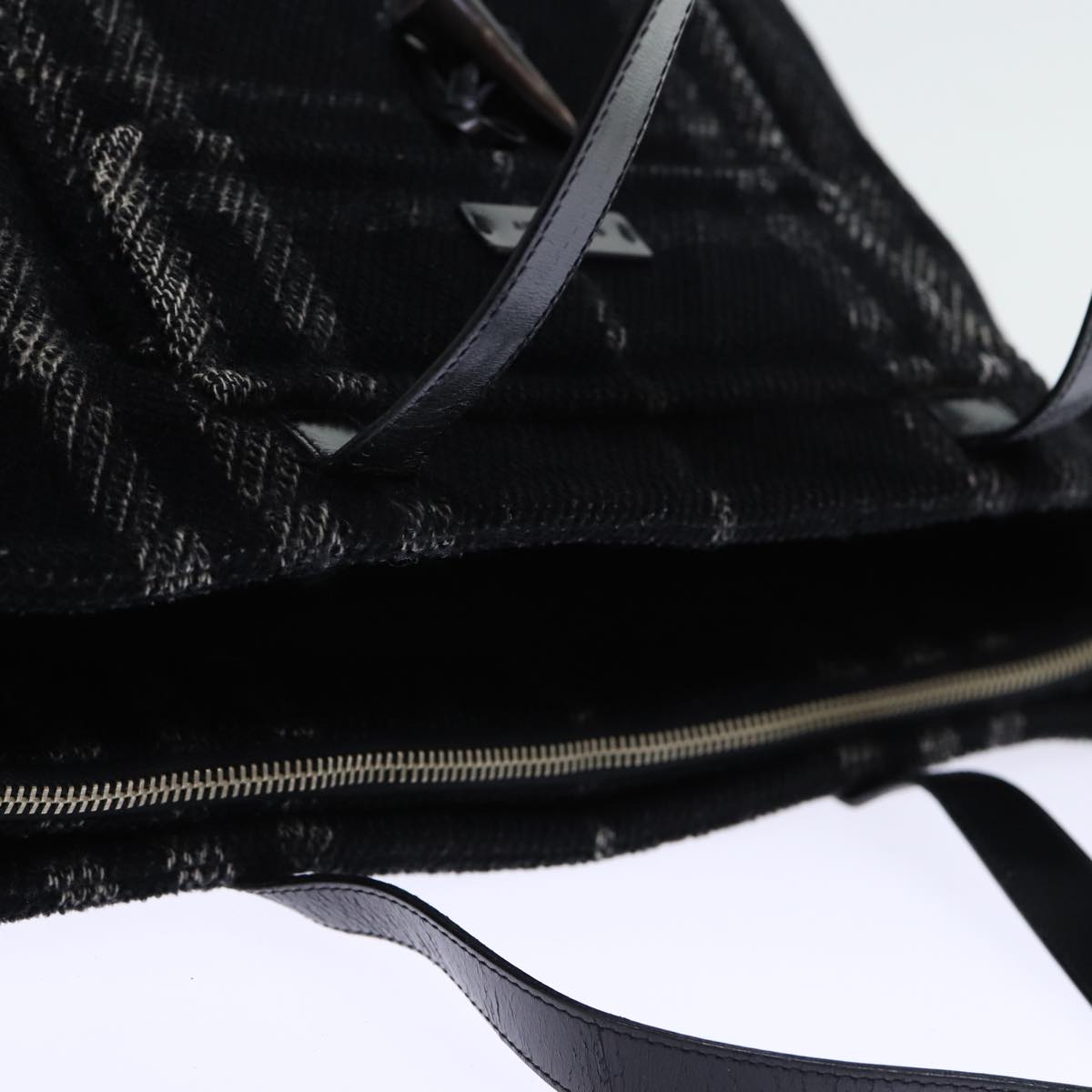 BURBERRY Handbag