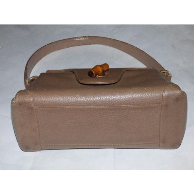 Gucci Envelope Kelly Leather Top Handle Shoulder Bag