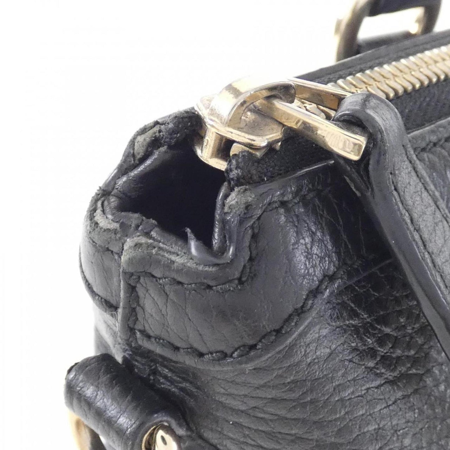 Gucci Leather Shoulder Bag