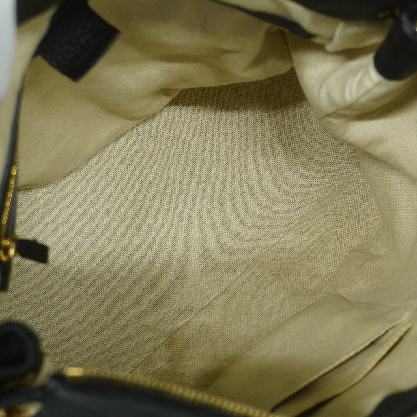 Gucci Leather Shoulder Bag