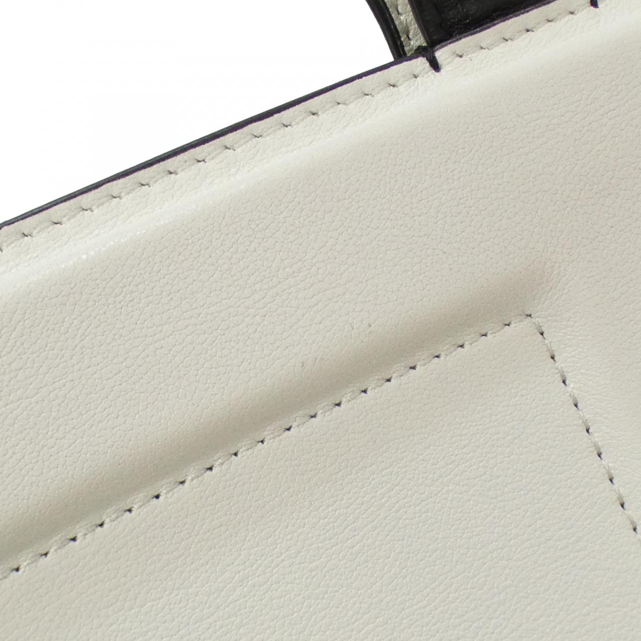 Fendi BY THE WAY MEDIUM Leather Handbag