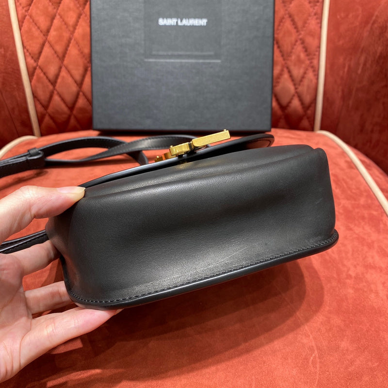 Yves Saint Laurent - Bags