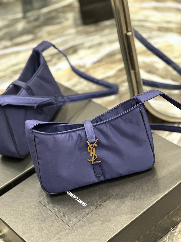 Yves Saint Laurent - Bags