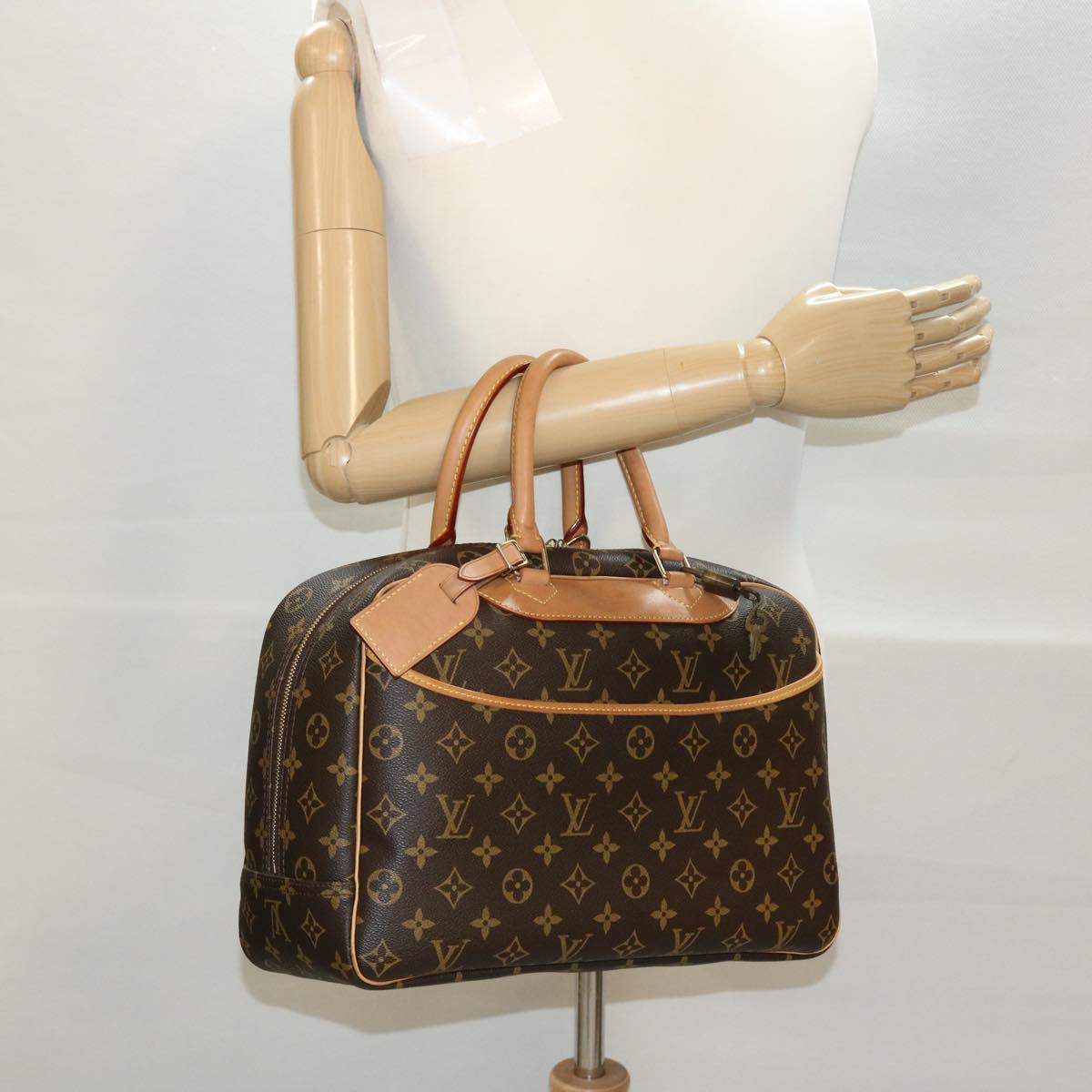 LOUIS VUITTON Monogram Deauville Hand Bag M47270 LV 40392