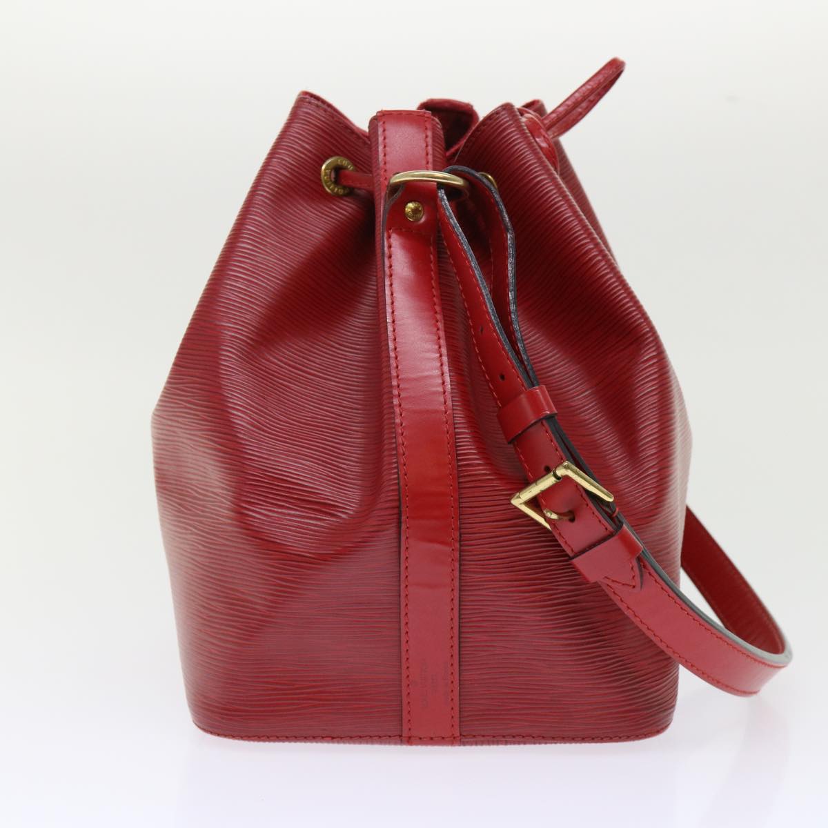 LOUIS VUITTON Epi Petit Noe Shoulder Bag Red M44107 LV Auth 49850