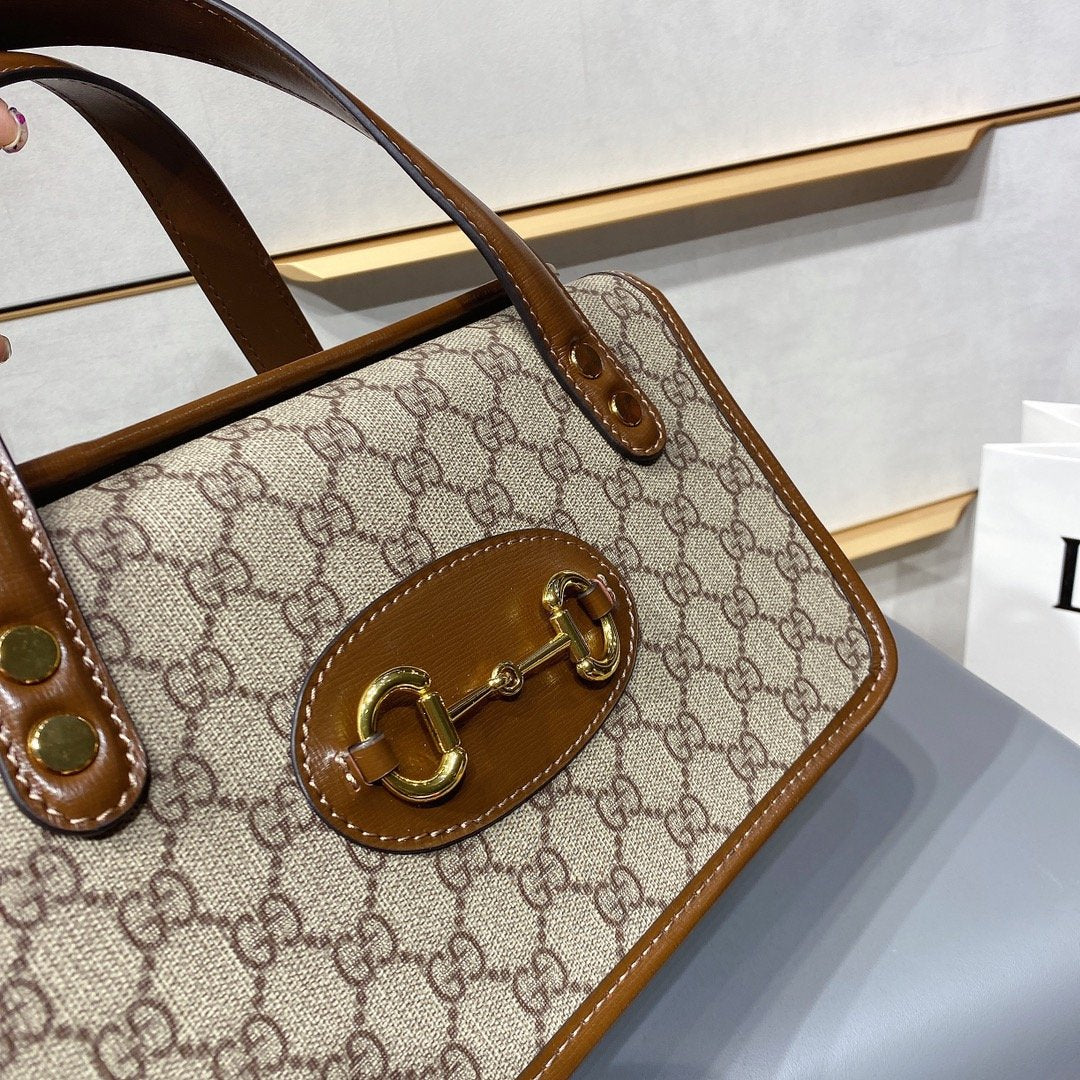Gucci Arrival Handbag Style 25