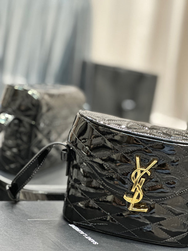 Yves Saint Laurent - Bags