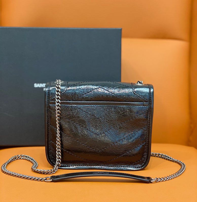 Yves Saint Laurent - Bags