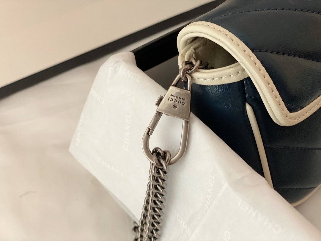 Gucci Arrival Handbag Style 46