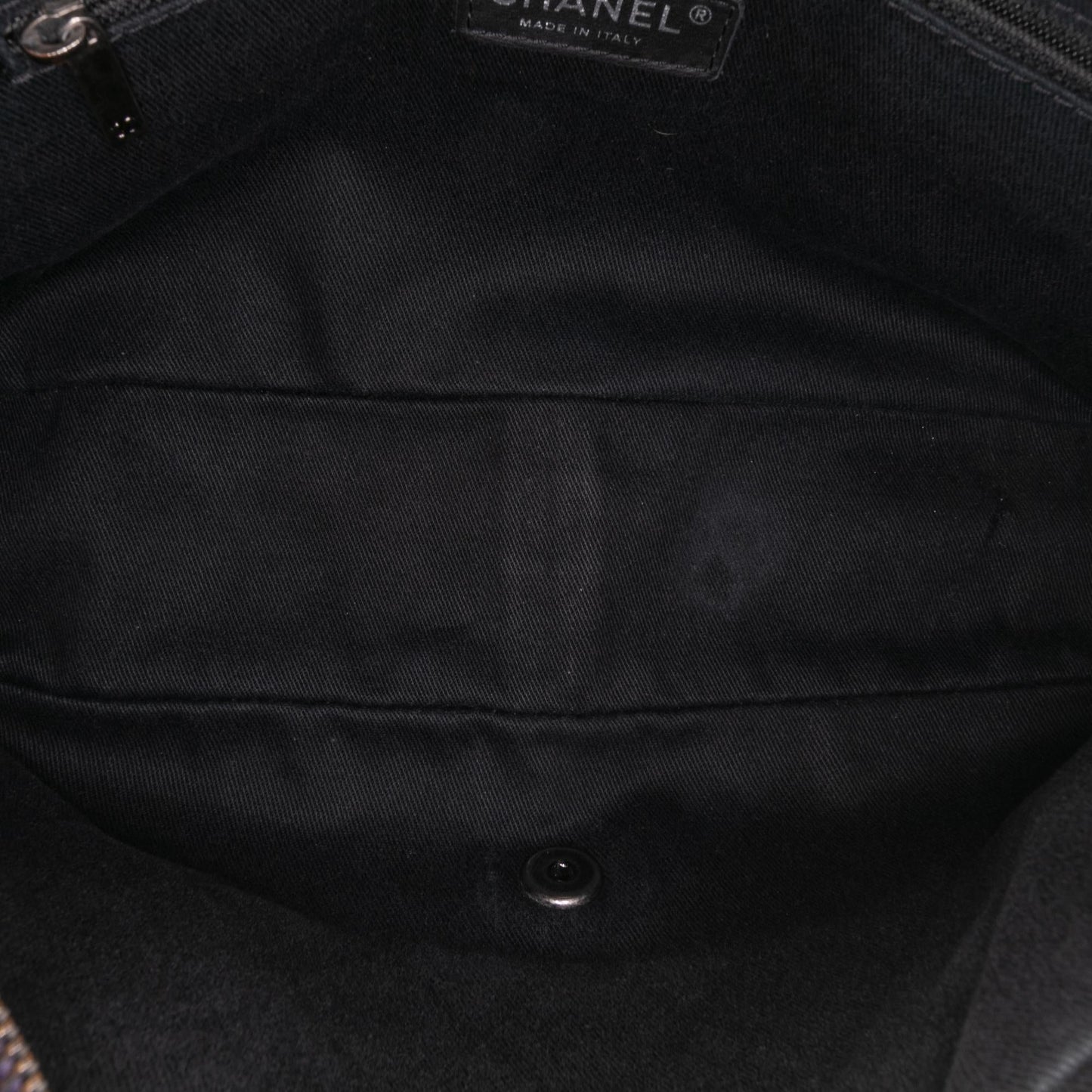 Chanel Jumbo Quilted Iridescent Caviar Easy Flap