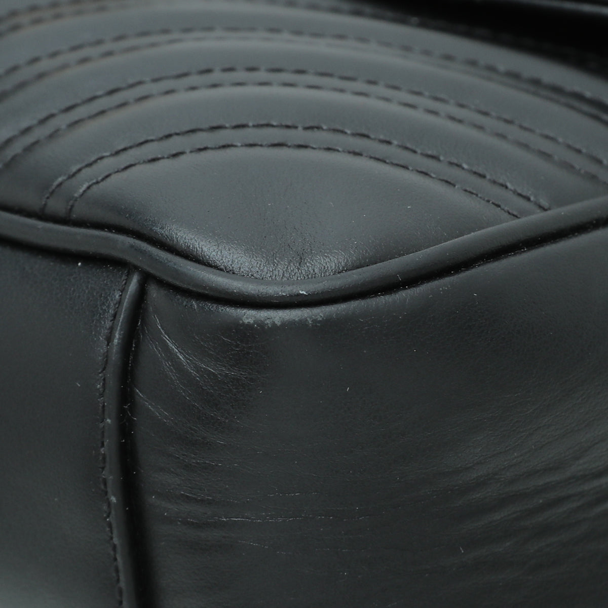 Gucci Leather Shoulder Bag
