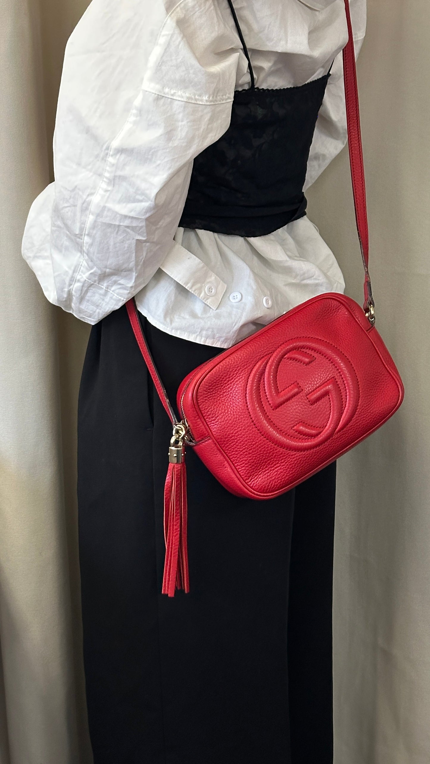 GUCCI Soho Tassel Disco Bag Red