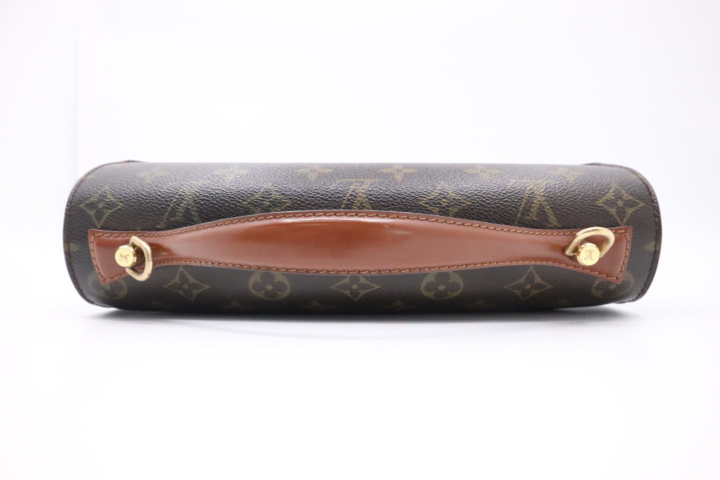 Luxury Women's Handbag | Louis Vuitton Monceau 28 in Monogram Canvas