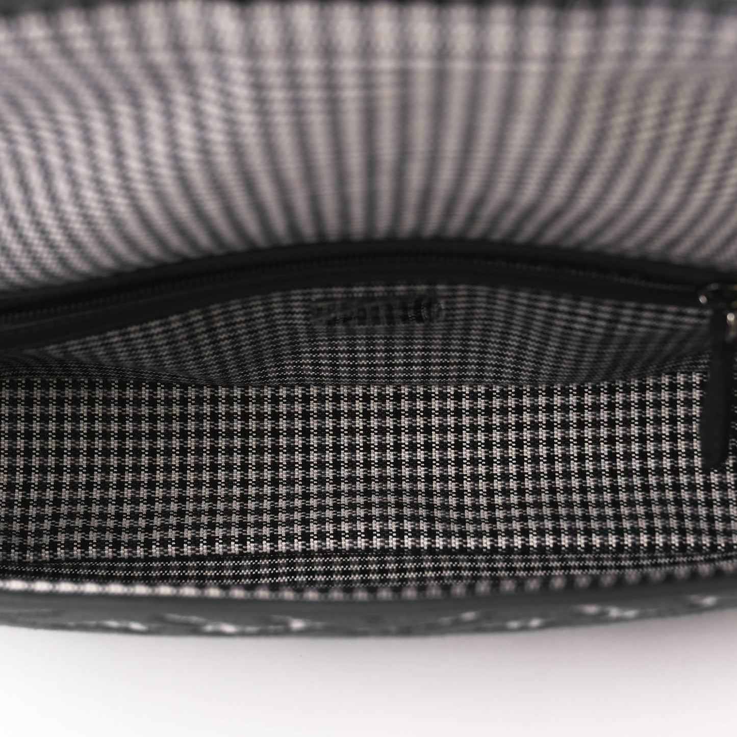 Fendi Wool Vitello King Houndstooth FF Embroidered Baguette Grigio Anthracite