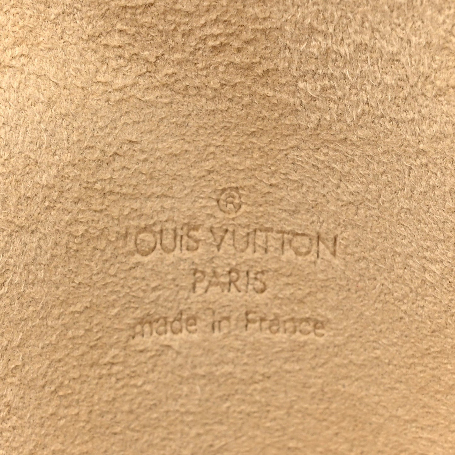 LOUIS VUITTON LV MONOGRAM POCHETTE