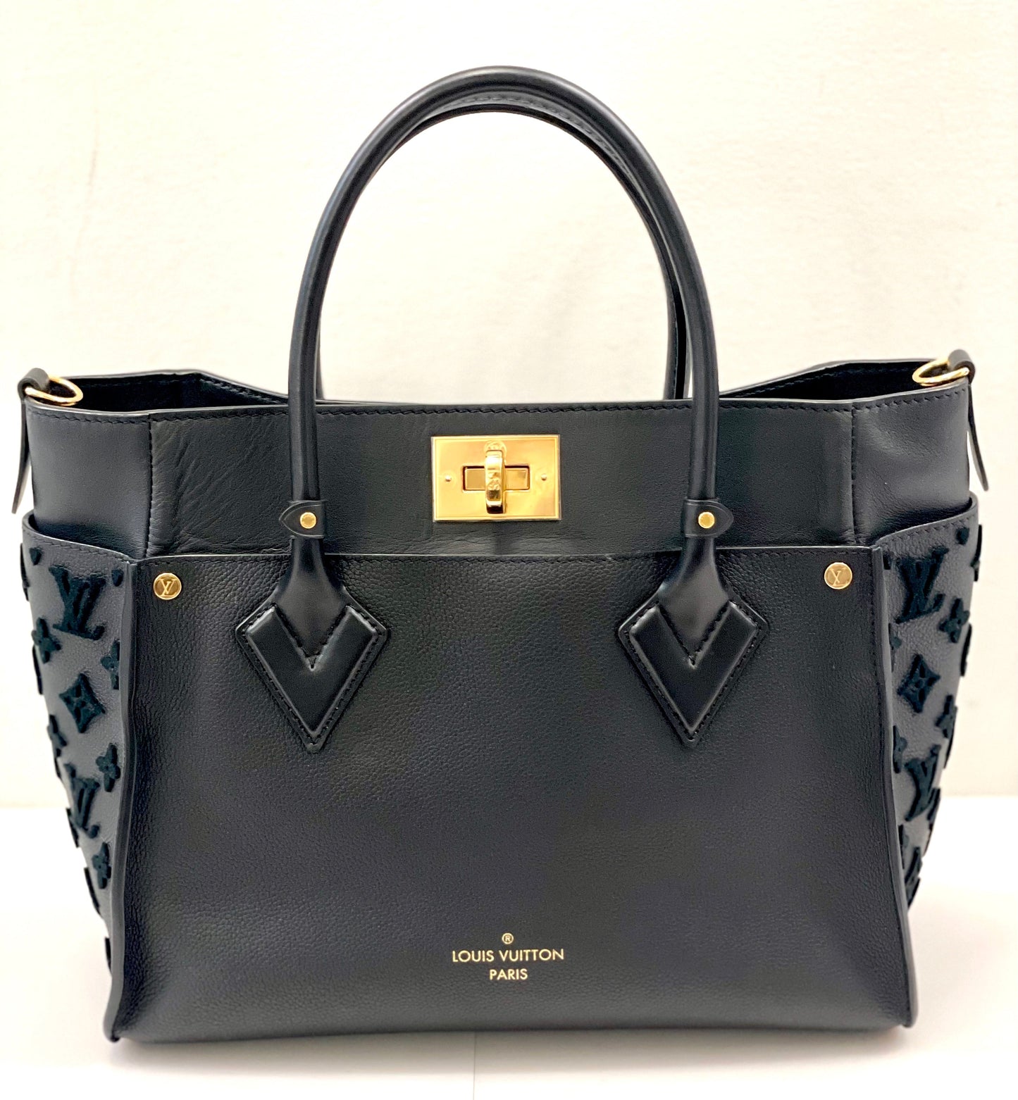 Luxury Women's Tote Bag | LOUIS VUITTON MONOGRAM TUFFETAGE LEATHER ON MY SIDE TOTE BAG