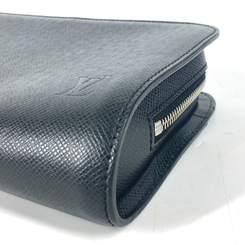 LOUIS VUITTON business bag M30182 Taiga Leather black Taiga Baikal mens