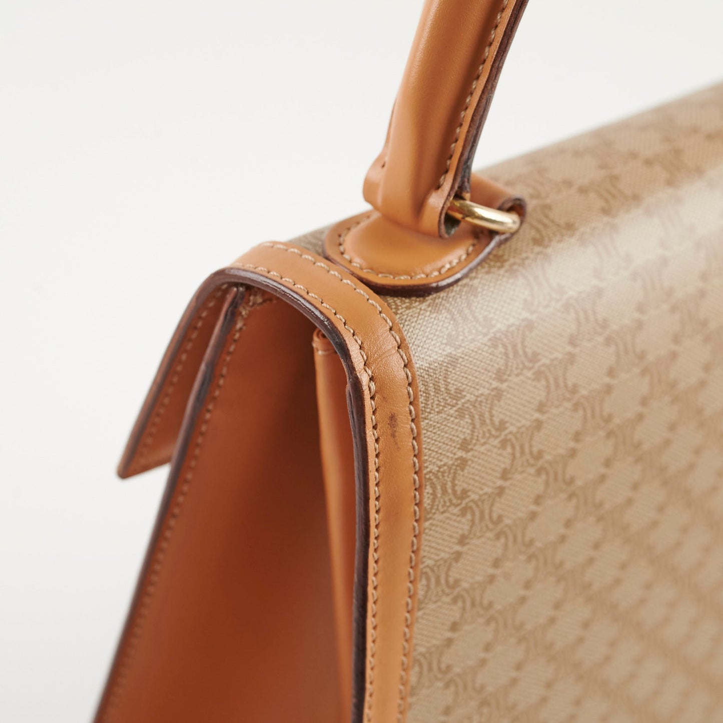 Luxury CELINE Macadam Kelly Bag Beige
