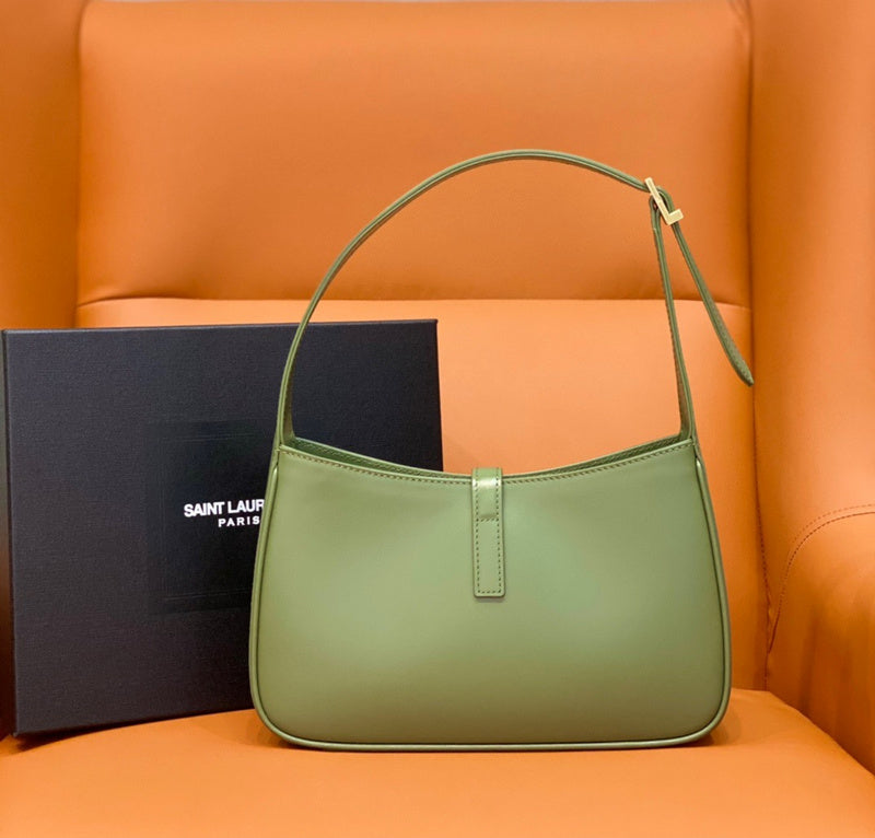 Yves Saint Laurent - Bags