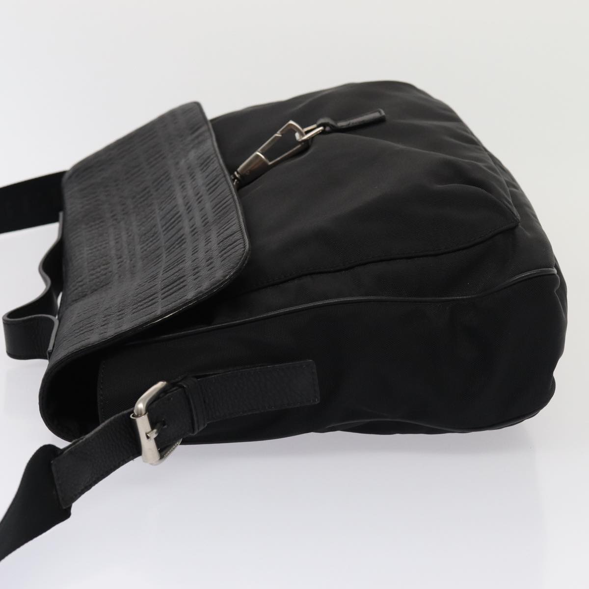Burberry Nova Check Hand Bag Leather nylon 2way Black Auth bs16211