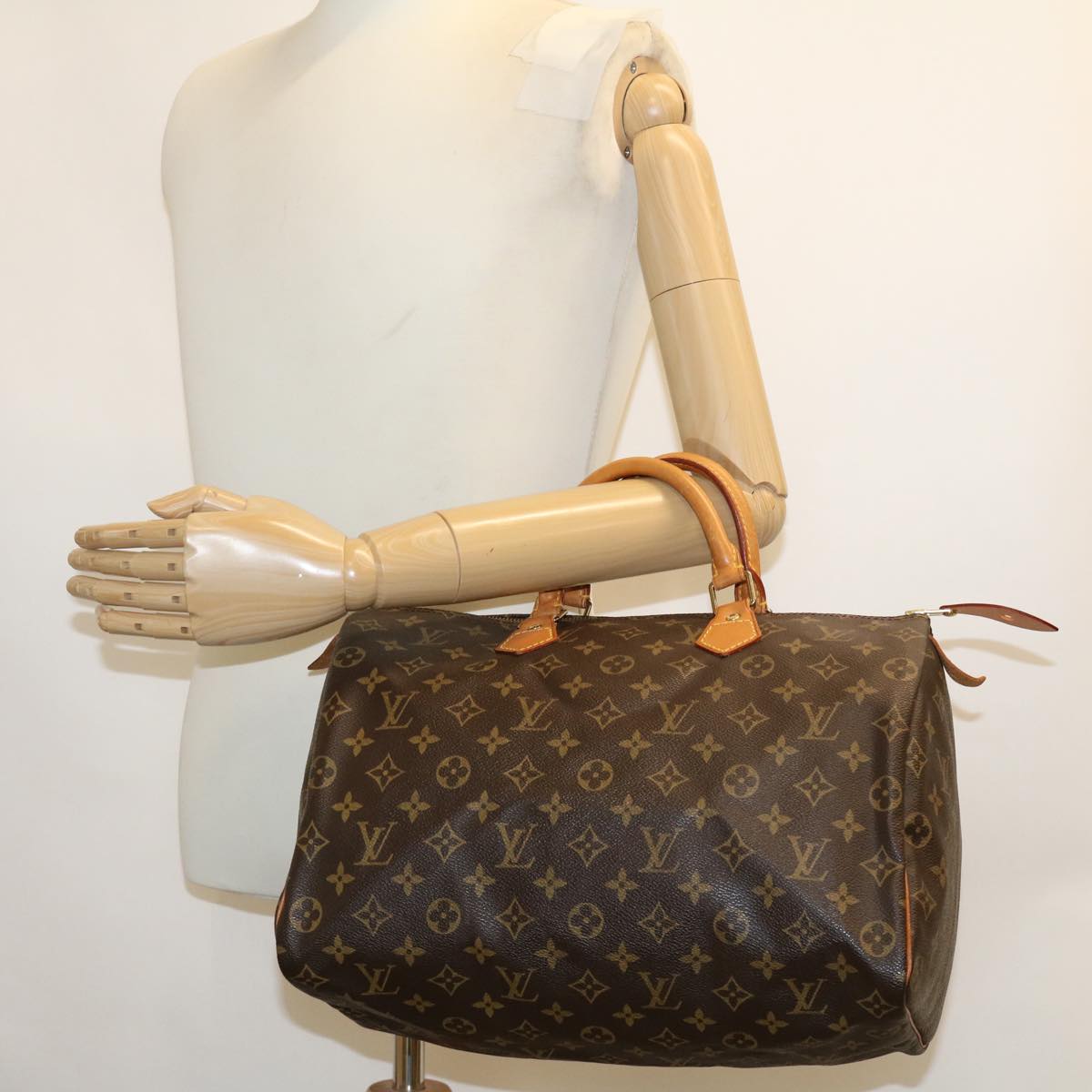 LOUIS VUITTON Monogram 35 Hand Bag M41524 LV bs4849