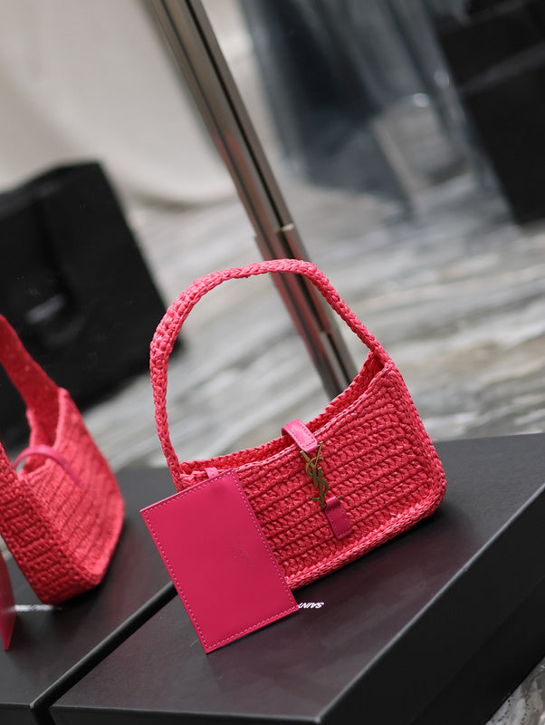 Yves Saint Laurent - Bags