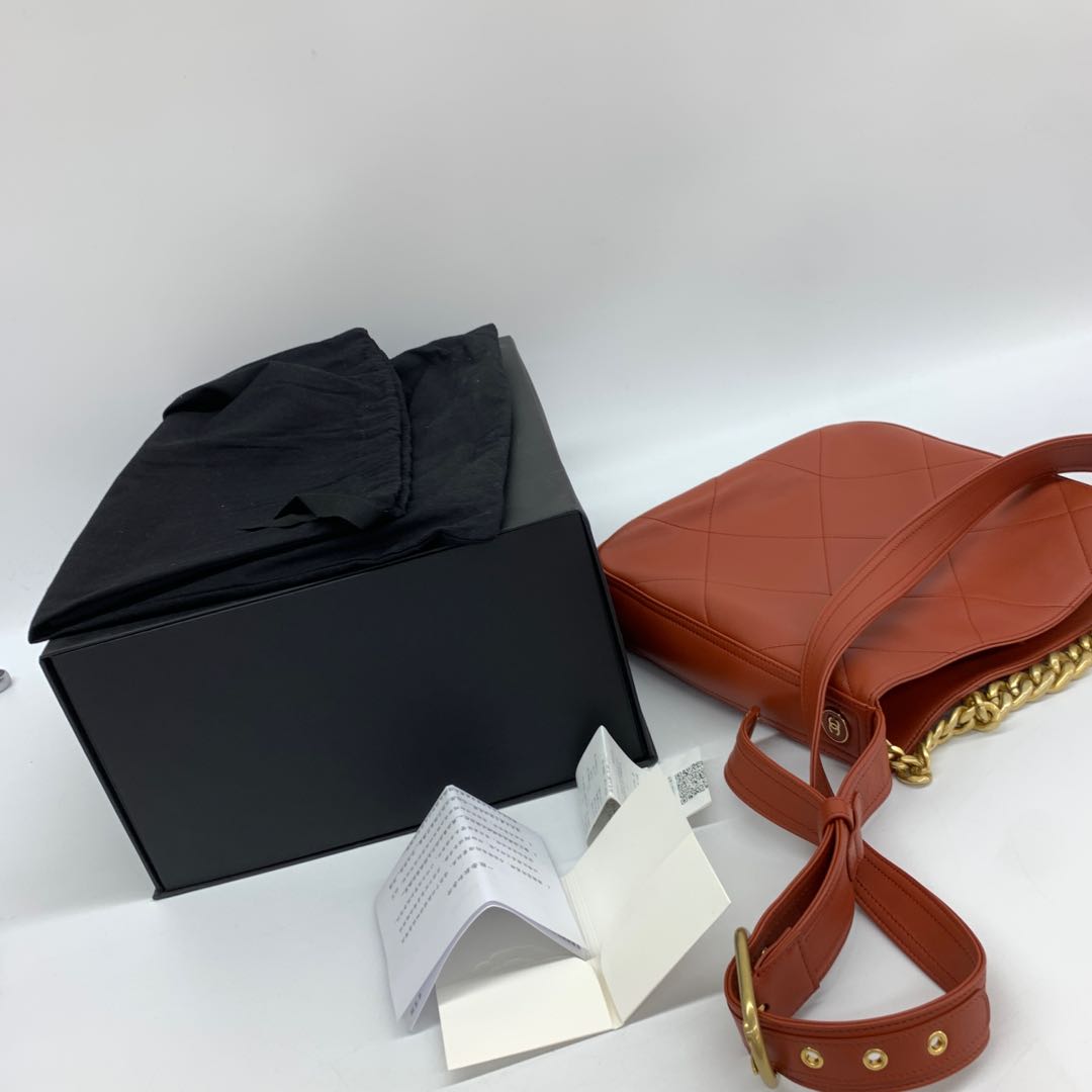 Chanel Easy Mood Calfskin Shoulder Bag