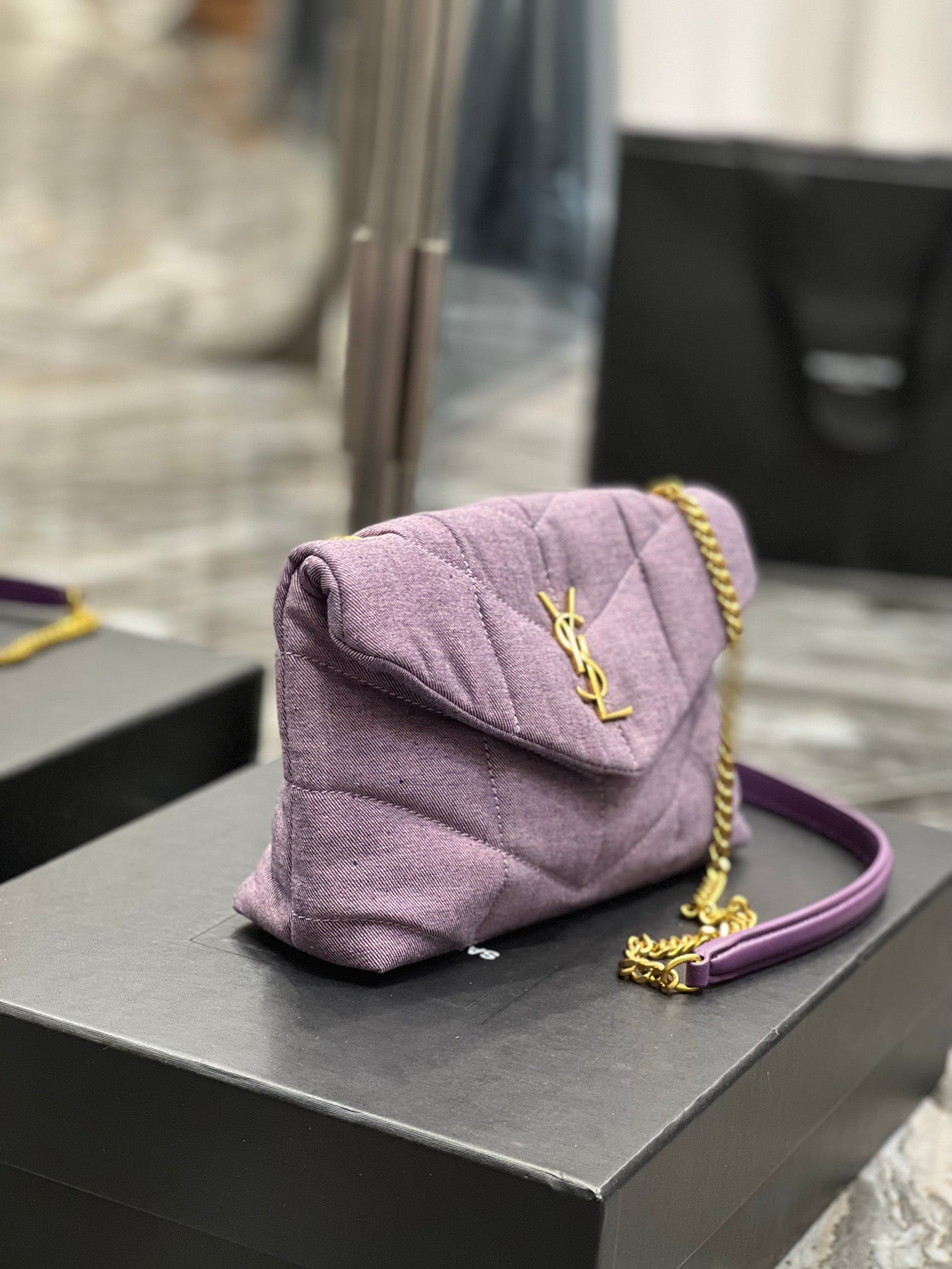 Yves Saint Laurent Puffer Toy Bag Blesched Lilac In Denim