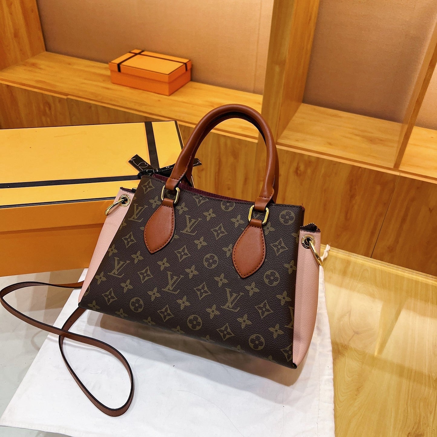 Louis vuitton handbag