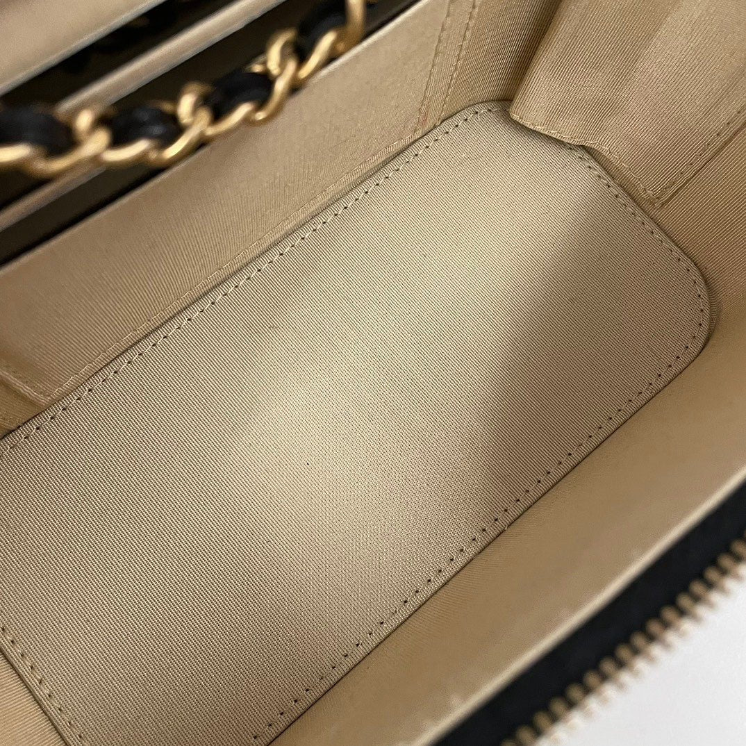 Chanel Box Bag with Adjustable Chain, 31xxxxx Purchased in 2021
