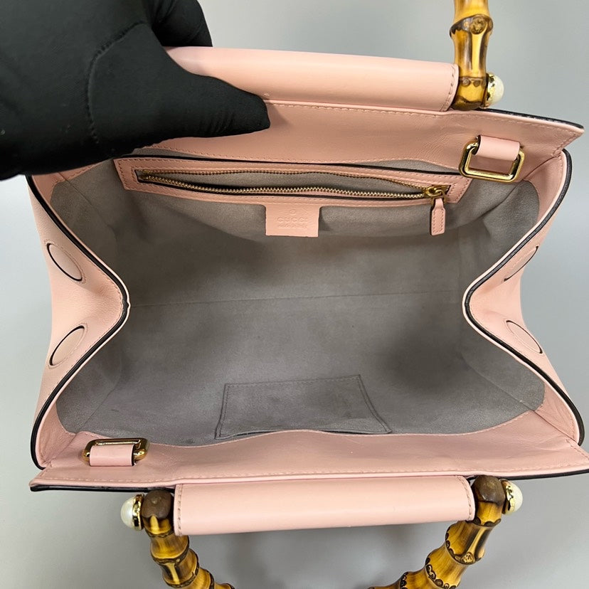 Gucci Nymphaea Bag Pink Top Handle Bag