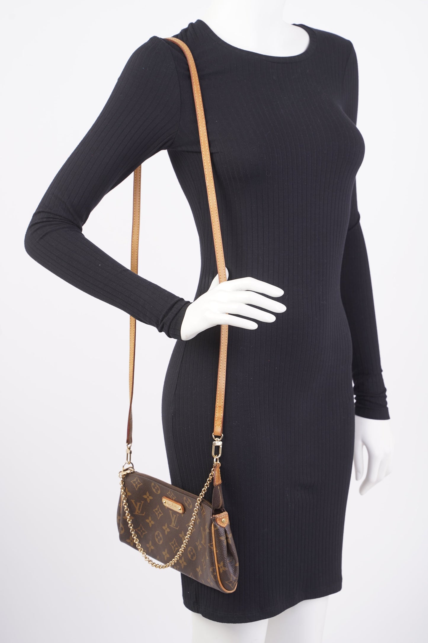 Louis Vuitton Eva Clutch Monogram Coated Canvas