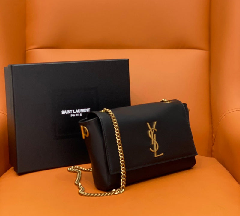 Yves Saint Laurent - Bags