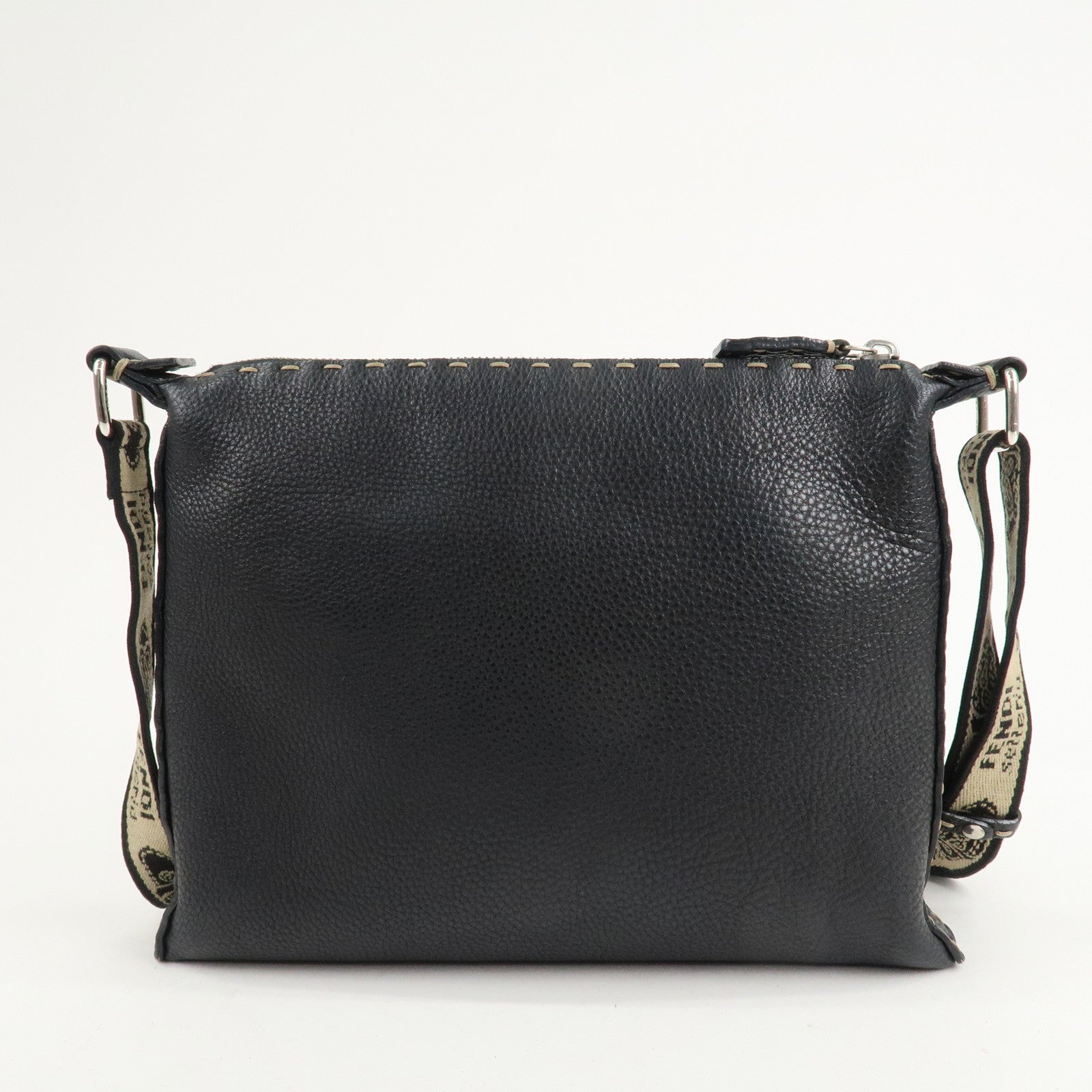 FENDI Selleria Leather Shoulder Bag Crossbody Bag Black 8BT092