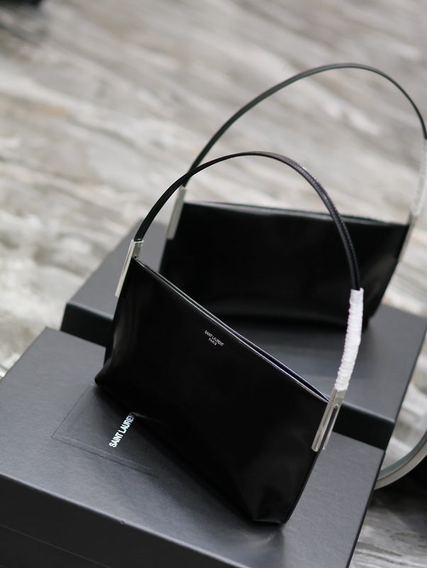 Yves Saint Laurent - Bags