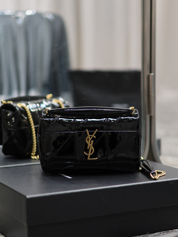 Yves Saint Laurent - Bags