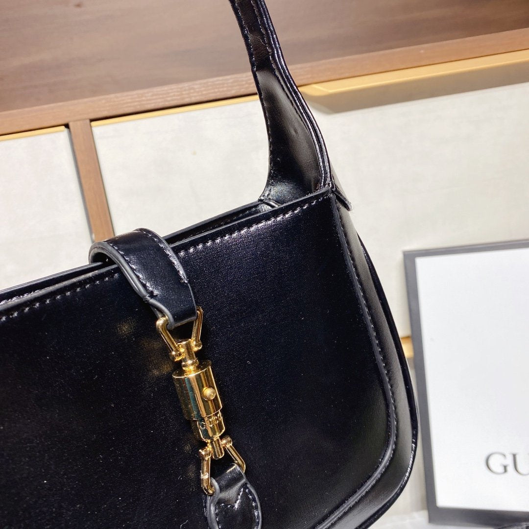 Gucci Arrival Handbag Style 67