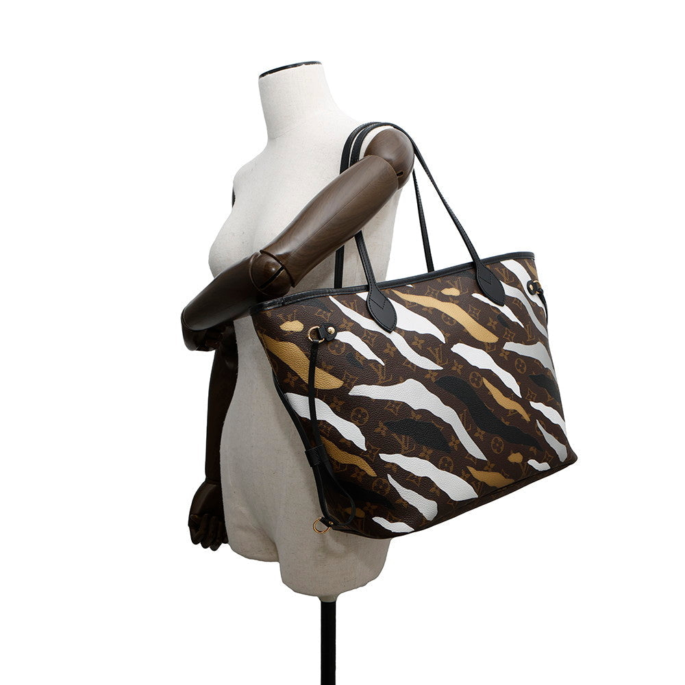 LOUIS VUITTON Neverfull League of Legends Noir/Gold/SilverM45201 Monogram Size MM