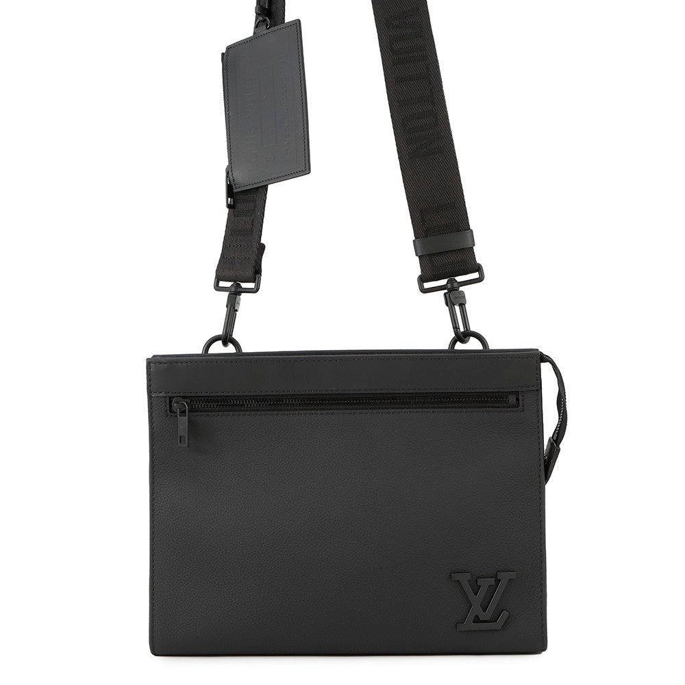 LOUIS VUITTON Messenger Voyage NoirM59329 Aerogram Leather