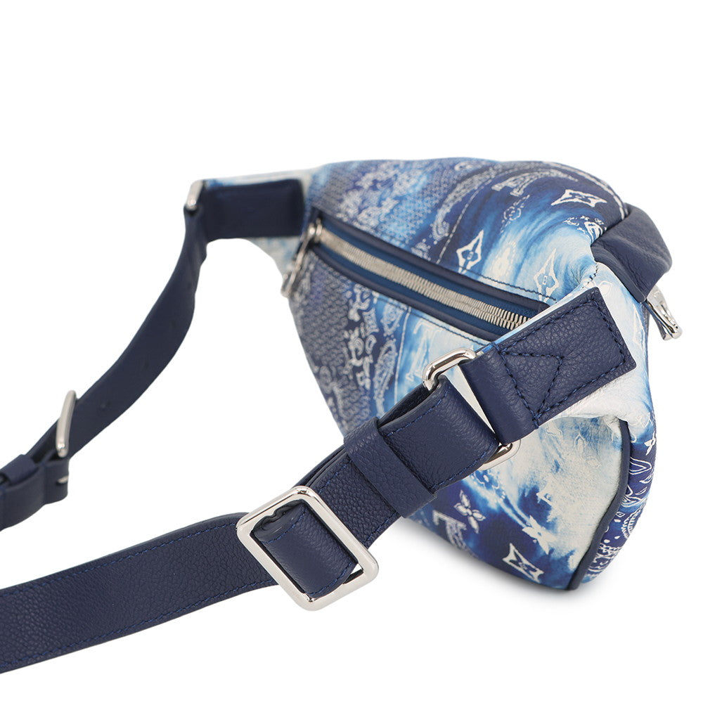 LOUIS VUITTON Discovery?Bumbag BlueM20587 Monogram?Bandana Size PM