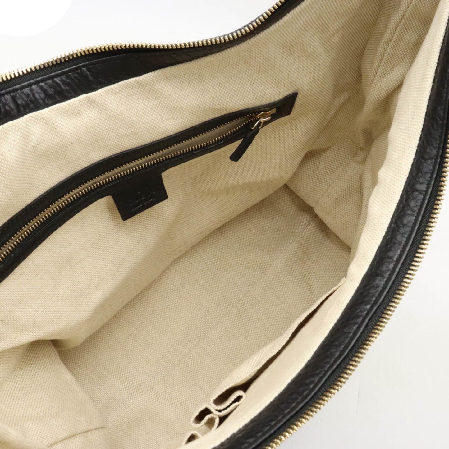 Gucci Leather Shoulder Bag