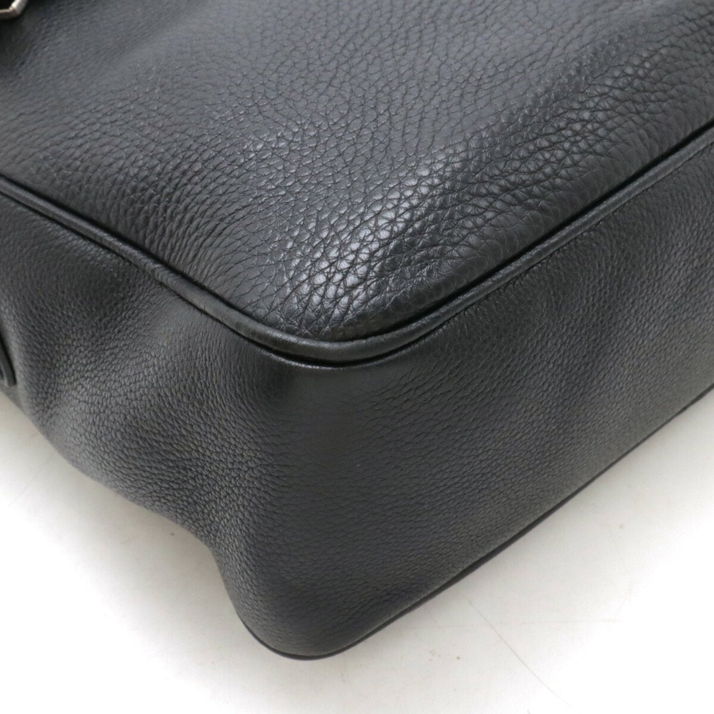 Gucci Leather Shoulder Bag